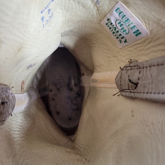 Double H Wingtip Tan & Brown Cowboy Boots, size 9D - Picture 8 of 11